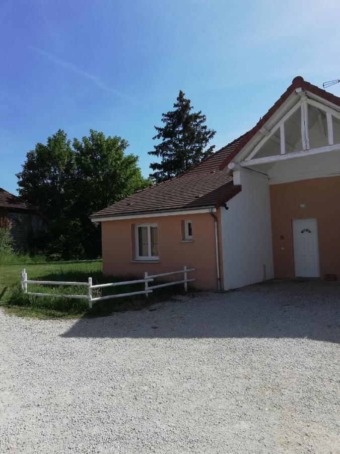 * Maison Aux Portes De Troyes En Champagne * Villa Sainte-Maure Bagian luar foto